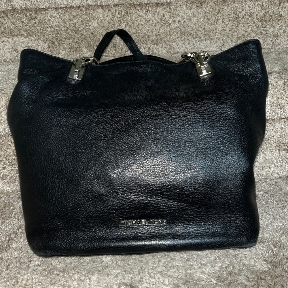 Black leather Michael Kors purse